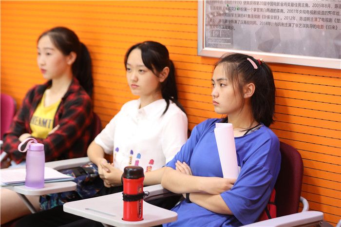 女生爆發力臺詞獨白稿件《阮玲玉》