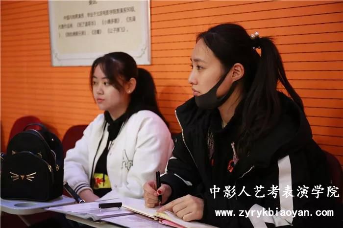 舞臺表演
