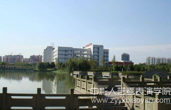 四川音樂學院2.jpg