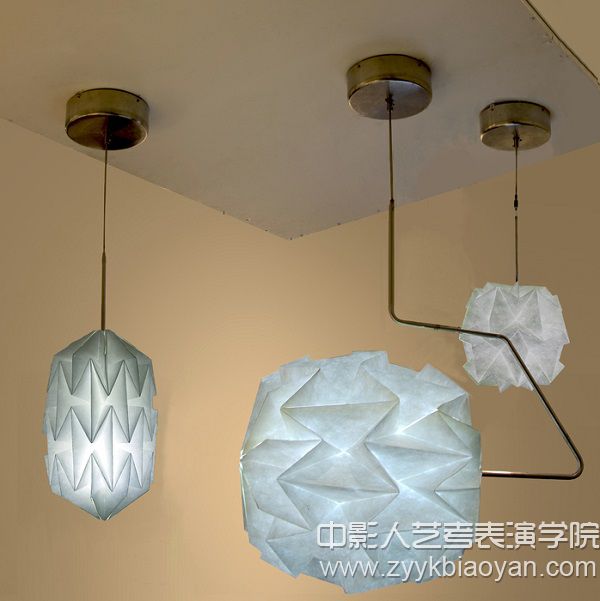 產(chǎn)品設(shè)計(jì)《呼吸折紙燈》作者：張明.jpg