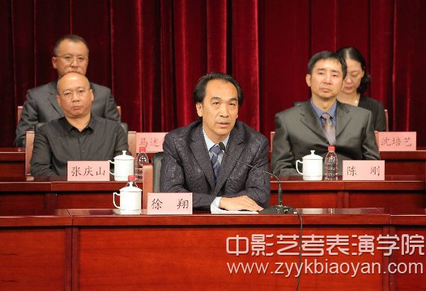 學(xué)院黨委書記、院長徐翔為典禮致辭.jpg